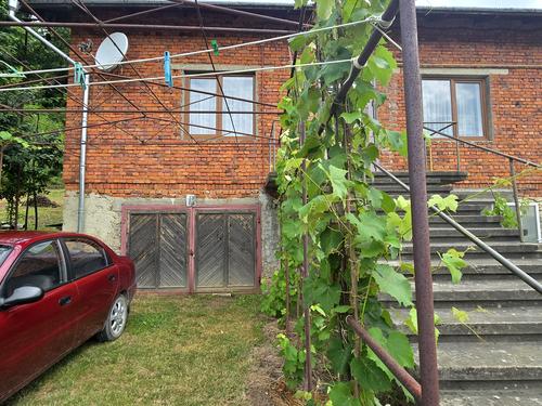 дом по адресу с. Кутище, Набережна, 40