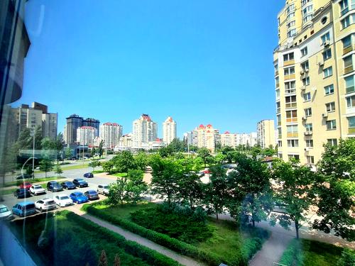 квартира за адресою Володимира Івасюка просп. (Героїв Сталінграду), 22