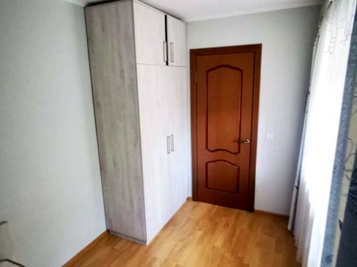 квартира за адресою Докучаєвська вул., 5