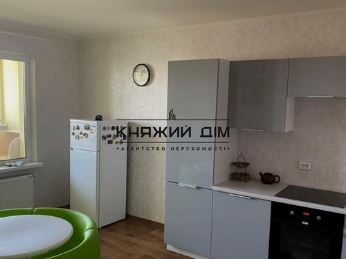 квартира по адресу Академика Глушкова просп., 9-Є