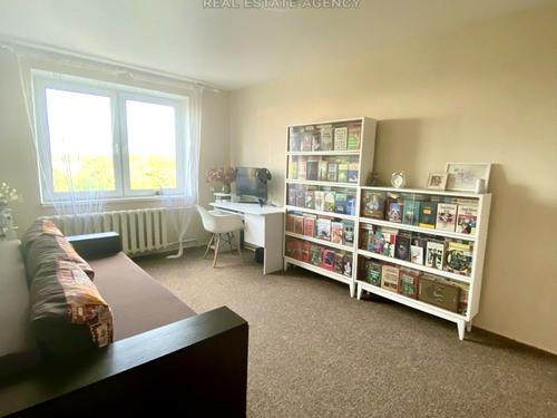 квартира по адресу Науки просп., 27