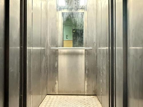 квартира за адресою Хмельницького вул., 271