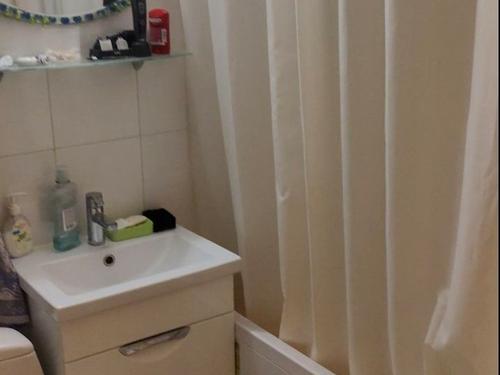 квартира за адресою Космонавтів вул., 27