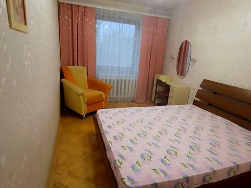 квартира за адресою Євгена Танцюри вул., 22
