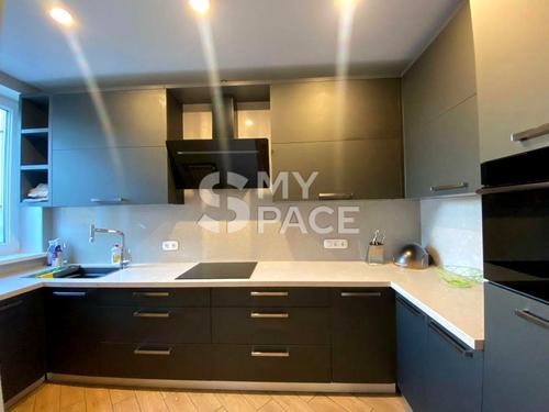 квартира за адресою Шота Руставелі вул., 27а