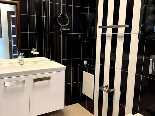 квартира за адресою Незалежності вул., 13