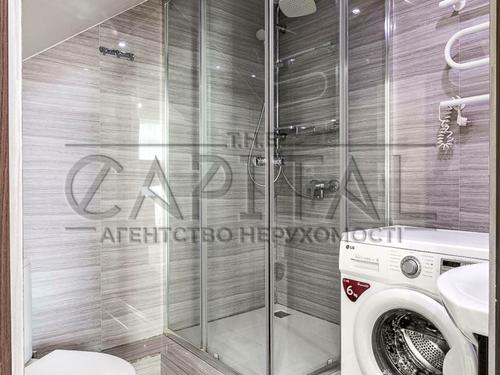 квартира за адресою Регенераторна вул., 4