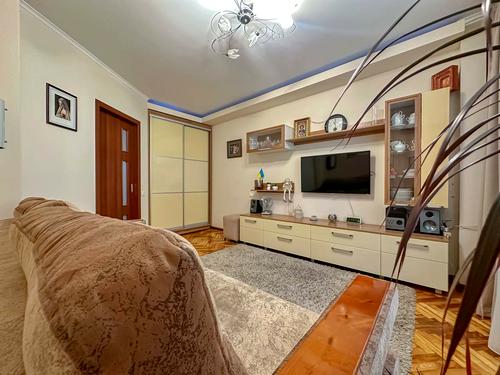 квартира за адресою Чарівна вул., 139
