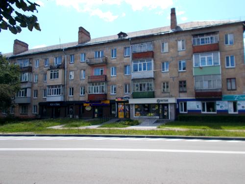 квартира за адресою Льотна вул. (Червоногвардійська), 4