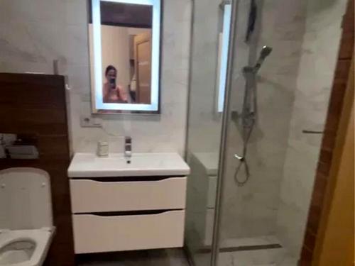 квартира за адресою Угорська вул., 12