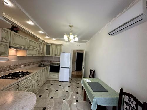 квартира по адресу Долгая ул., 20б
