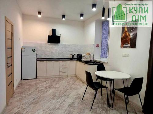 квартира за адресою Кропивницький, Євгена Маланюка вул., 82