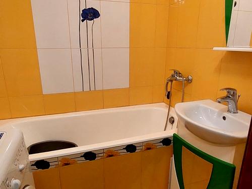 квартира за адресою Академіка Кіпріанова вул., 4
