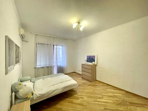 квартира по адресу Жилянская ул., 30-А
