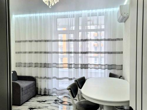 квартира за адресою Олеся Бердника, 1В