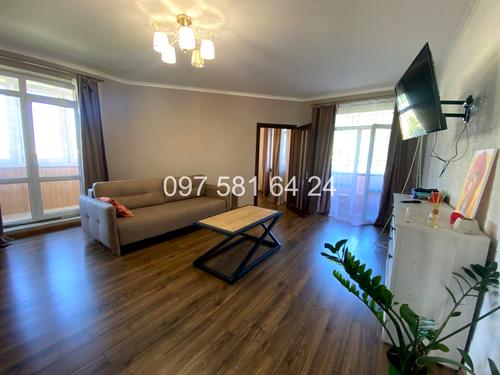 квартира за адресою Винна Гора вул., 18