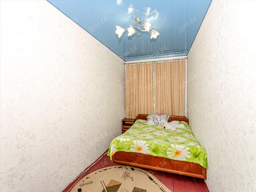 дом по адресу Центральна, 1