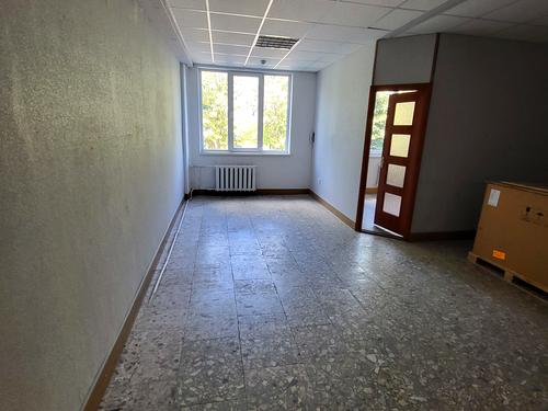 комерційна за адресою Городоцька вул., 357