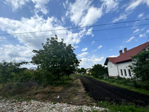 ділянка за адресою с. Великі Грибовичі, Стуса