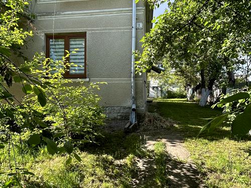 будинок за адресою Шкільна, 8