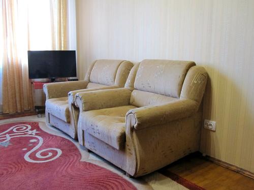 квартира за адресою Стадіонна вул., 14