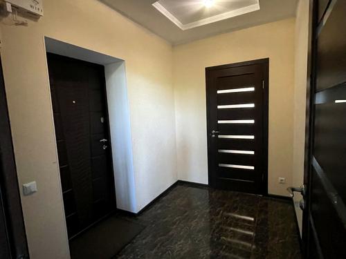 квартира за адресою Грушевського вул., 10-В