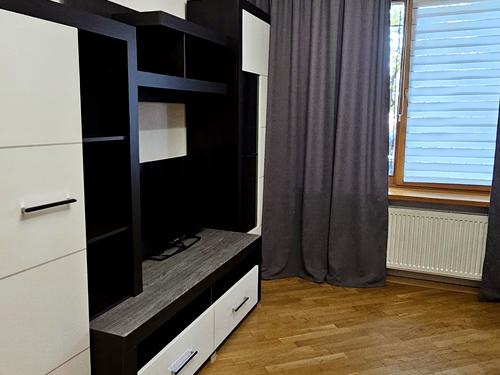 квартира за адресою Івана Богуна, 4