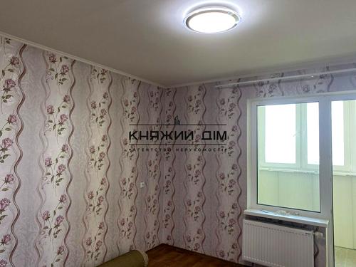 квартира по адресу Академика Глушкова просп., 9-Є