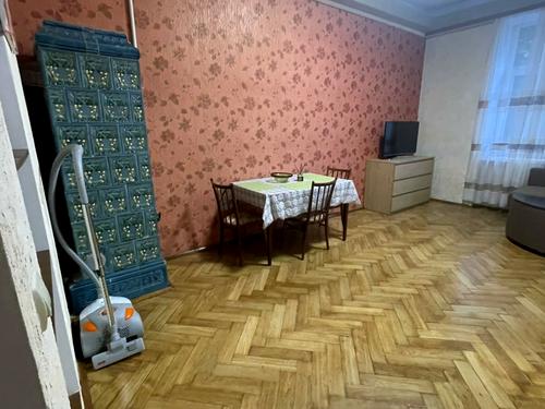 квартира за адресою Володимира Антоновича вул., 9