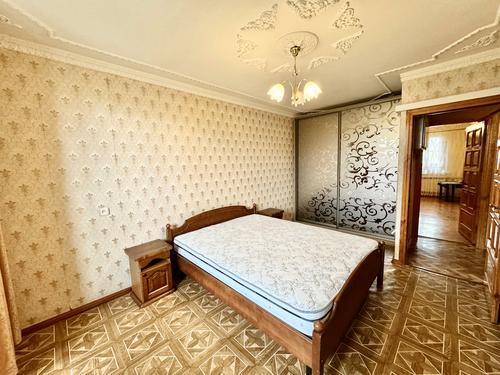 квартира за адресою Валентинівська вул. (Блюхера), 22