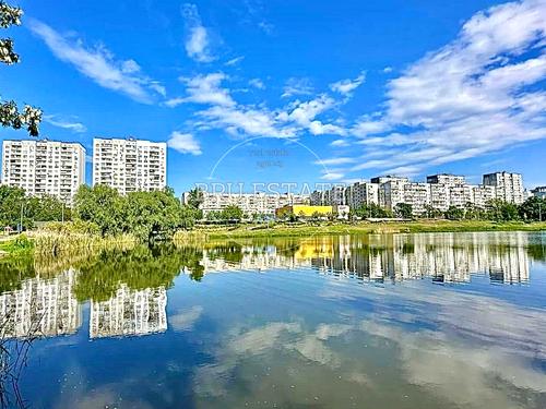 квартира за адресою Райдужна вул., 17