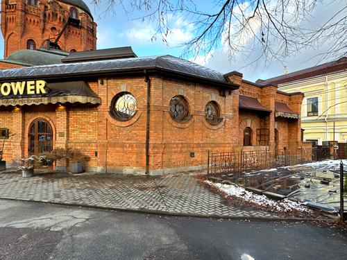 комерційна за адресою Віктора Косенка вул., 24
