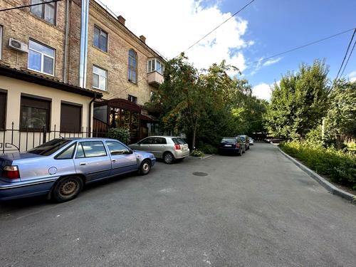 квартира за адресою Соборності вул. (Жовтнева), 32