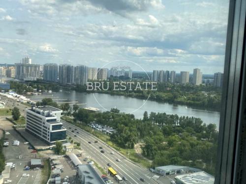 квартира за адресою Дніпровська набережна вул., 17-К