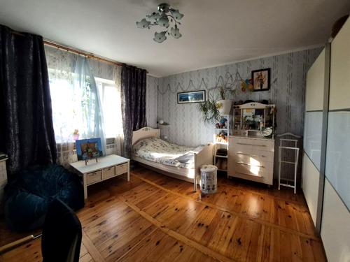 будинок за адресою смт. Велика Димерка, Чехова, 24