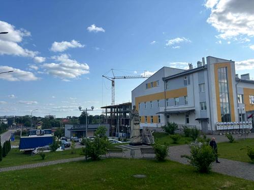 комерційна за адресою Данила Галицького вул., 2а