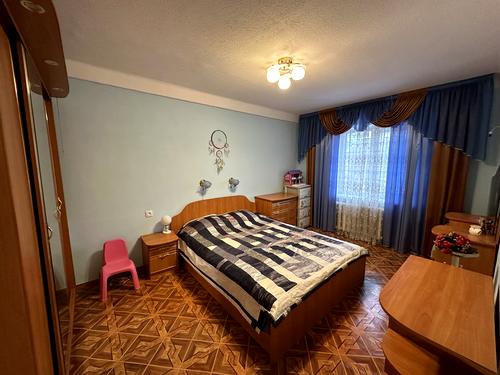 квартира за адресою Леся Курбаса просп., 18-А