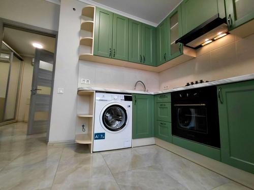 квартира за адресою Академіка Амосова вул., 63
