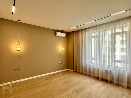 квартира за адресою Саперне Поле вул., 5