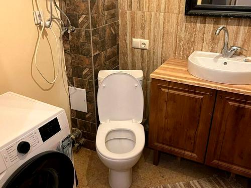 квартира за адресою Кадетський Гай вул., 10