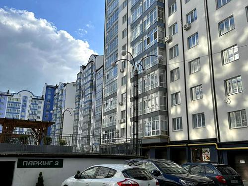 квартира по адресу Высочана ул., 18