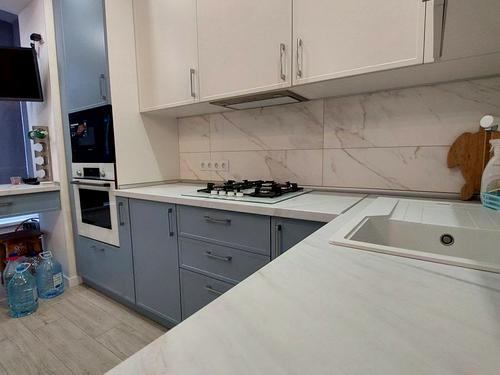 квартира по адресу Лазурная ул., 40/1