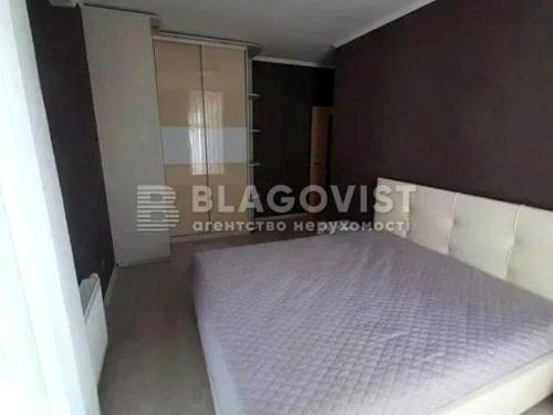 квартира за адресою Регенераторна вул., 4 к11
