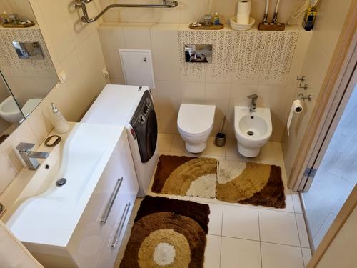 квартира за адресою Регенераторна вул., 4 к5
