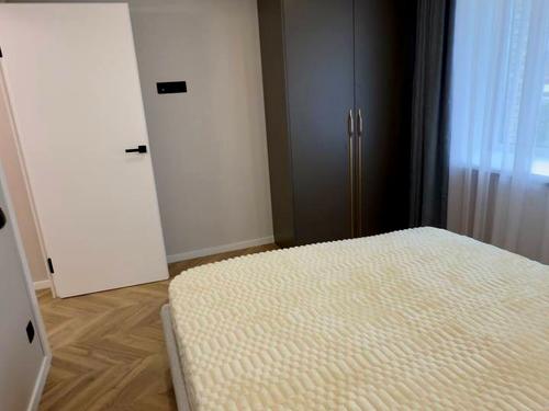 квартира по адресу Леся Курбаса ул., 9