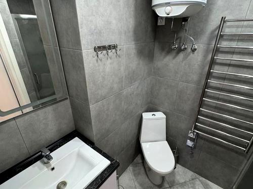 квартира по адресу Любомира Гузара просп. (Космонавта Комарова), 15а