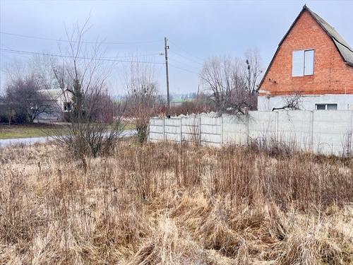 участок по адресу Макаренка, 1