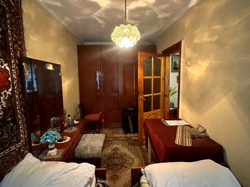 квартира за адресою Кам'янецька вул., 72