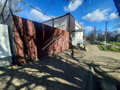 комерційна за адресою Кривий Ріг, Гірників вул., 38А