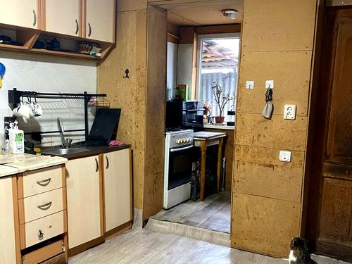 дом по адресу с. Корсунцы, лиманий провулок, 8